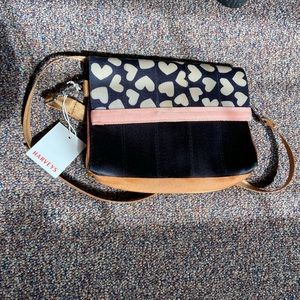Harvey’s Fold Over Crossbody Hearts